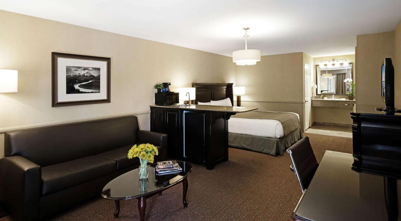 Best Western Corona Hotel & Suites Εξωτερικό φωτογραφία