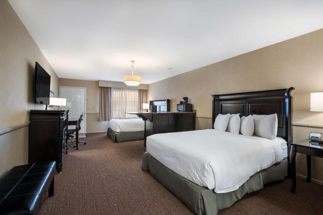 Best Western Corona Hotel & Suites Εξωτερικό φωτογραφία