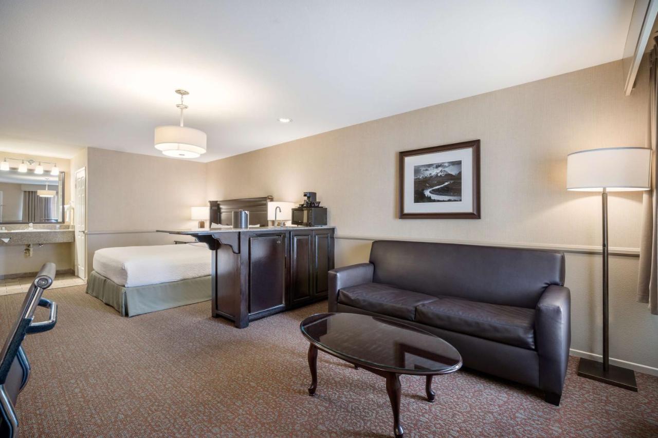 Best Western Corona Hotel & Suites Εξωτερικό φωτογραφία