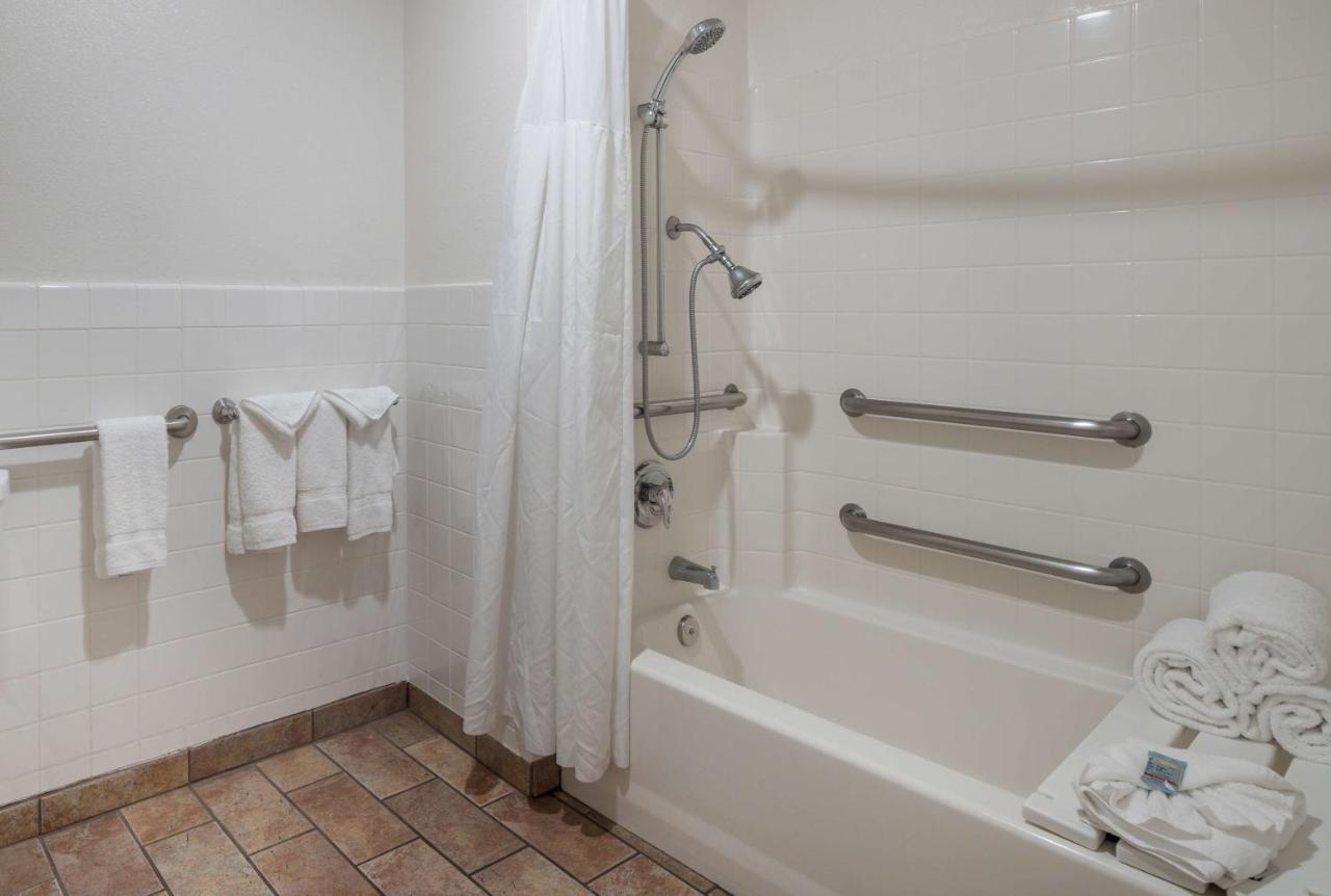 Best Western Corona Hotel & Suites Εξωτερικό φωτογραφία