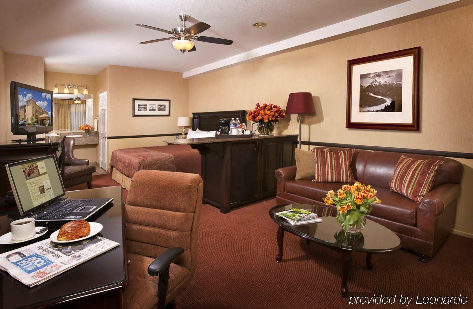 Best Western Corona Hotel & Suites Εξωτερικό φωτογραφία